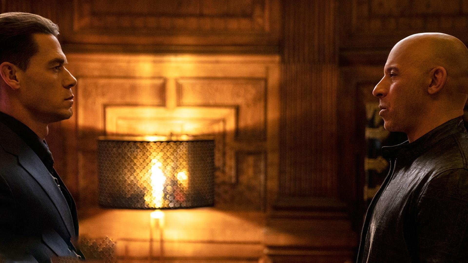 星空水晶潜水节，探索海底奇幻的夜光世界，星空水晶手链