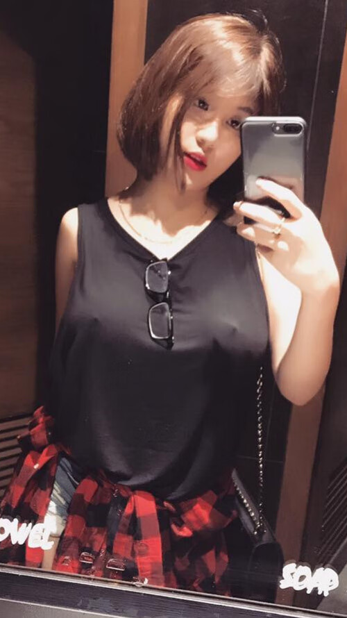 特色青训营地“互联网+”模式推动行业快速发展，行业格局渐明，特色训练营