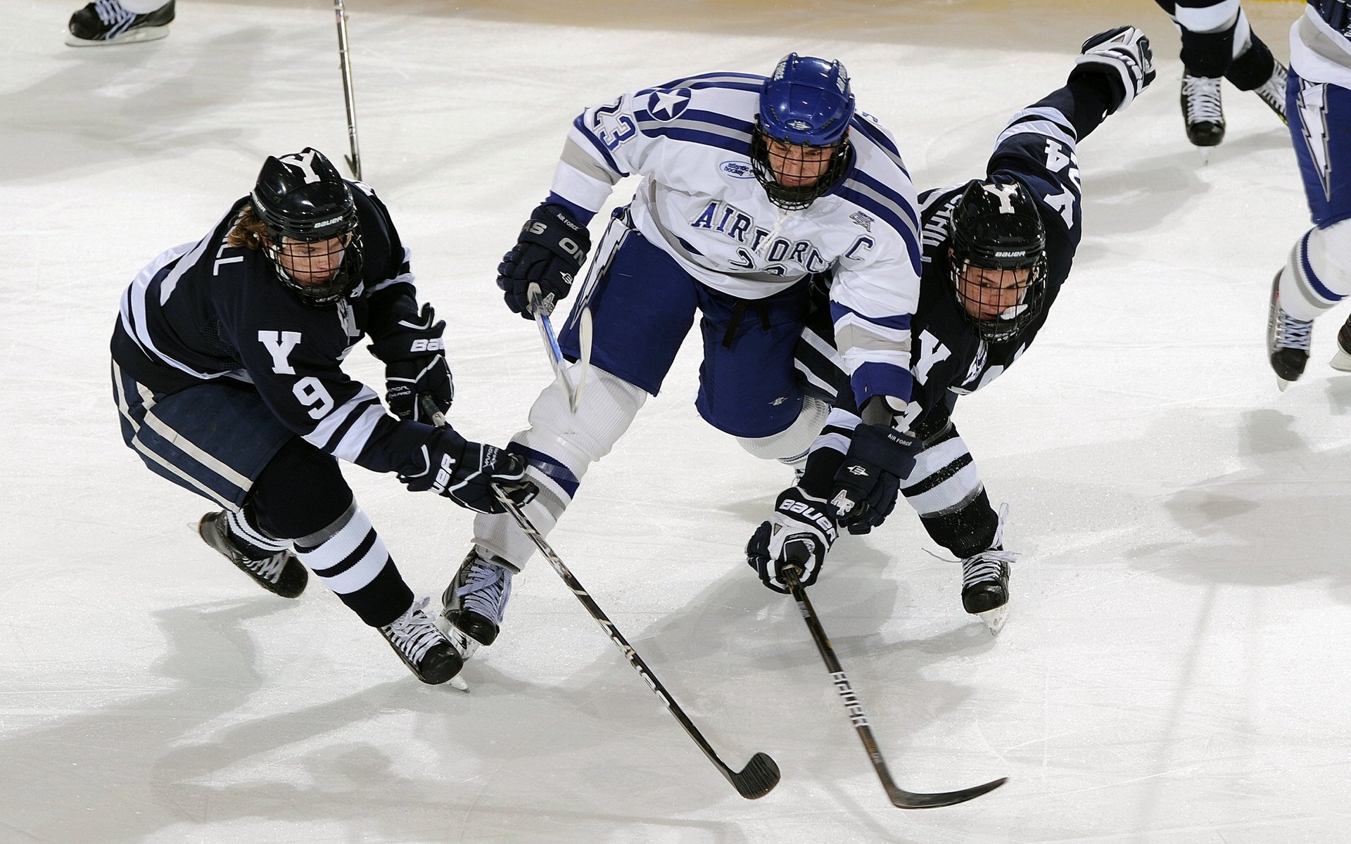 “意甲激烈交锋:谁将成为联赛新贵?”,意甲联赛足球